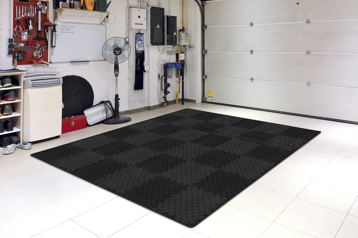 36 Sq Ft Black